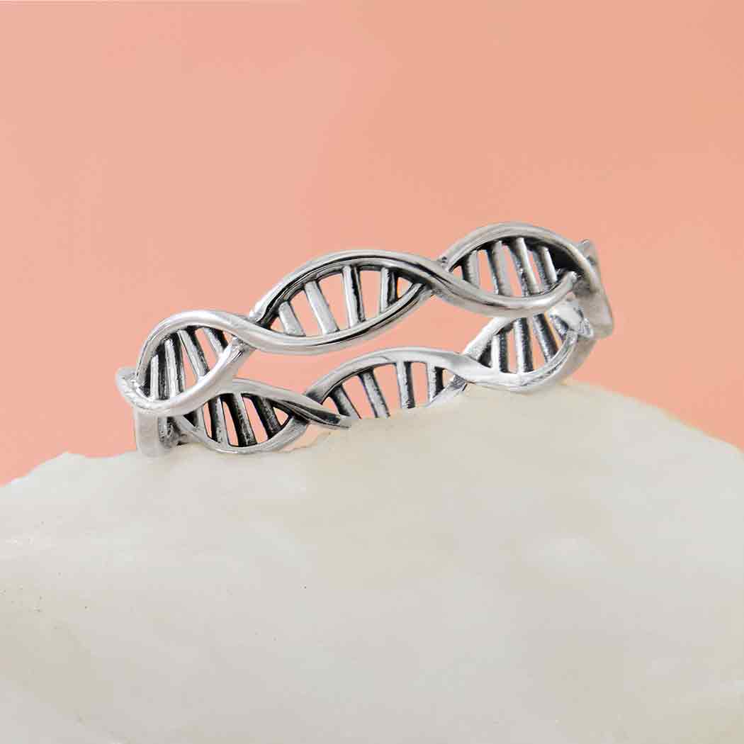 Zilveren ring DNA